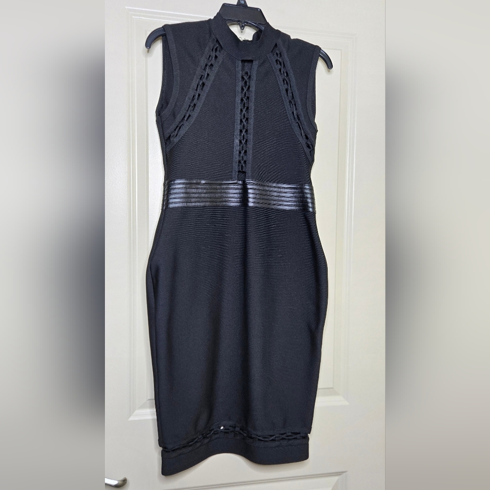 Black Sleeveless Bodycon Midi Dress w/ Lattice Detail – Size XL